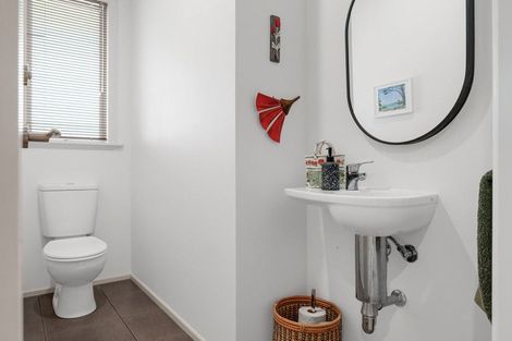 Photo of property in 52 Magellan Rise, Flagstaff, Hamilton, 3210