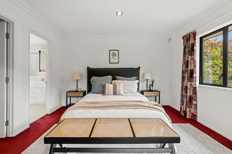 Photo of property in 6 Anderson Way, Highlands Park, New Plymouth, 4312