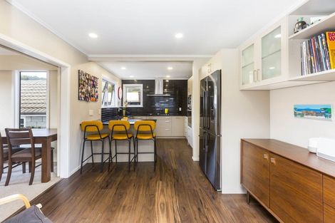 Photo of property in 23 Sunbrae Drive, Silverstream, Upper Hutt, 5019