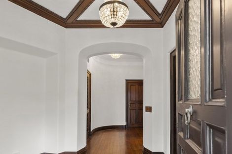 Photo of property in 46 Mountain Road, Epsom, Auckland, 1023