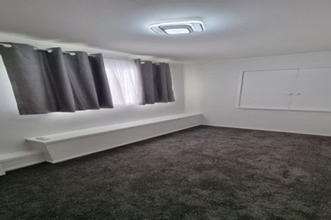 Photo of property in 2/40 Bayview Road, Bayview, Auckland, 0629