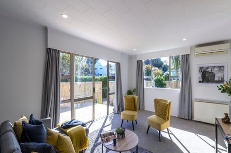 Photo of property in 46 Martin Road, Paraparaumu Beach, Paraparaumu, 5032