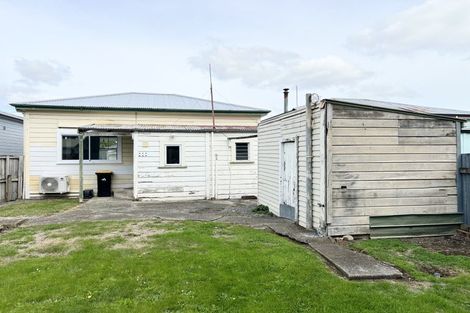 Photo of property in 24 Cole Street, Dannevirke, 4930