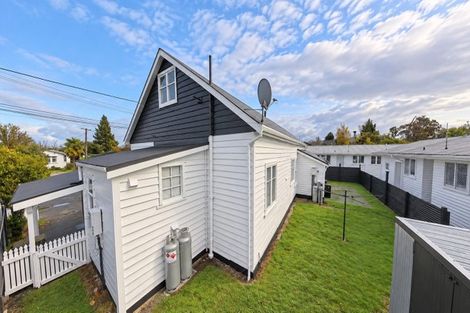 Photo of property in 100 Broadway, Carterton, 5713