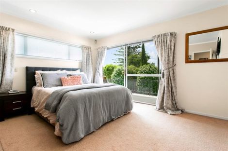 Photo of property in 11 Dawn Place, Te Atatu South, Auckland, 0610