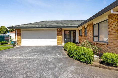 Photo of property in 3 Saddle Row, Welbourn, New Plymouth, 4310