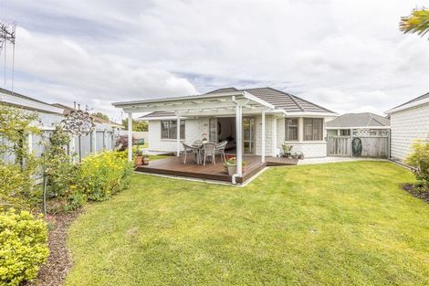 Photo of property in 22 Rata Street, Roslyn, Palmerston North, 4414
