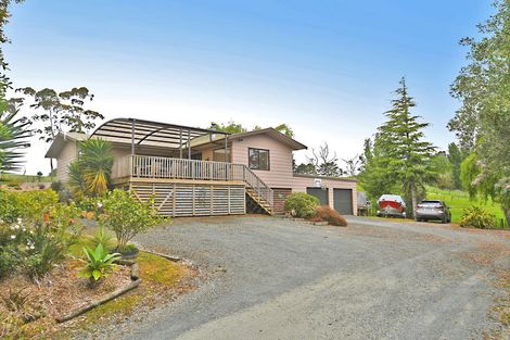 Photo of property in 25 Our Lane, Kaiwaka, 0573