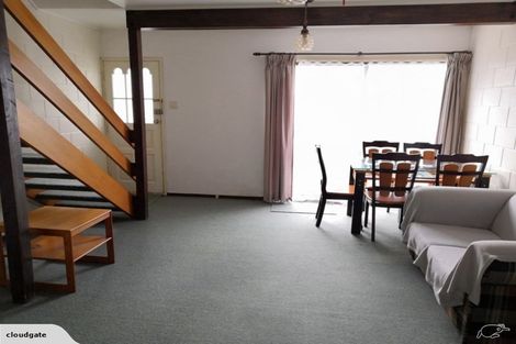 Photo of property in Lynbrae Court Flats, 20/4 Dr Taylor Terrace, Johnsonville, Wellington, 6037