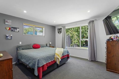 Photo of property in 11 Bishopsworth Street, Hillsborough, Christchurch, 8022