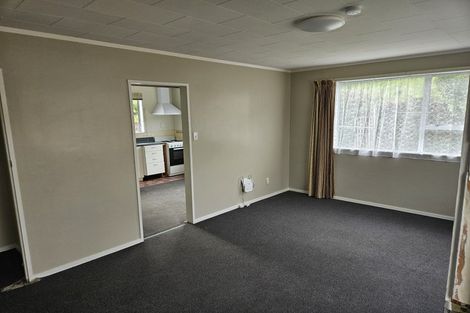 Photo of property in 1/51 Hartford Crescent, Totara Park, Upper Hutt, 5018