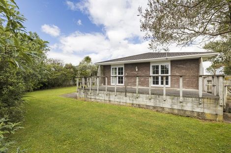 Photo of property in 155 Summerhill Drive, Fitzherbert, Palmerston North, 4410