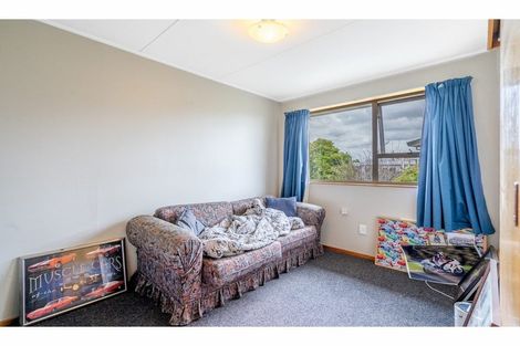 Photo of property in 66 Renfrew Street, Waikiwi, Invercargill, 9810