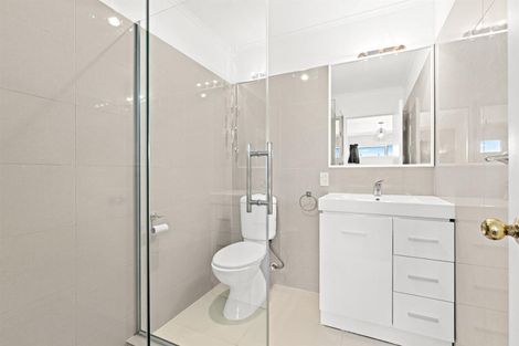 Photo of property in 1556 South Head Road, South Head, Helensville, 0874