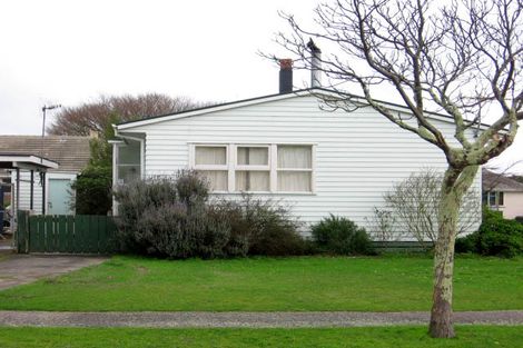 Photo of property in 15 Wakefield Street, Awapuni, Palmerston North, 4412