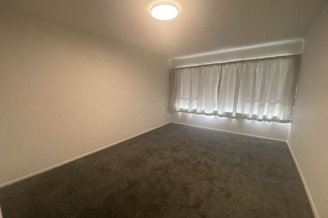 Photo of property in 14 Reynella Drive, Massey, Auckland, 0614