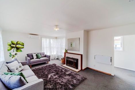 Photo of property in 12 Constable Crescent, Onekawa, Napier, 4110