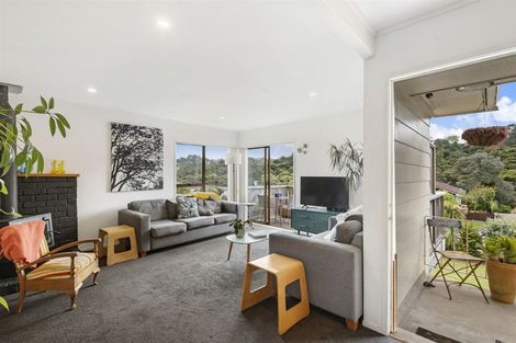 Photo of property in 53 Spinella Drive, Bayview, Auckland, 0629