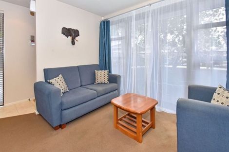 Photo of property in 11/8 Landscape Road, Papatoetoe, Auckland, 2025