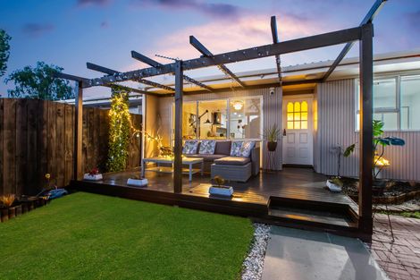 Photo of property in 3/10 Rito Place, Manukau, Auckland, 2025