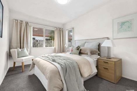 Photo of property in 1/11 Keswick Close, Northpark, Auckland, 2013