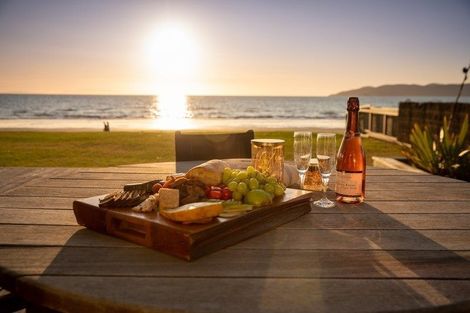 Photo of property in 45 Wharemauku Road, Raumati Beach, Paraparaumu, 5032