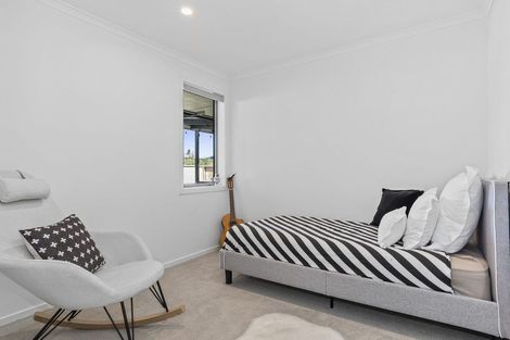 Photo of property in 56 Whakaturou Crescent, Pyes Pa, Tauranga, 3112