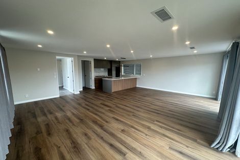 Photo of property in 5b Mander Place, Bucklands Beach, Auckland, 2012