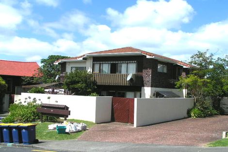 Photo of property in 8/37 Hauraki Road, Hauraki, Auckland, 0622