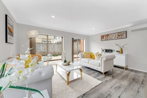 Photo of property in 97 Baverstock Road, Flat Bush, Auckland, 2016