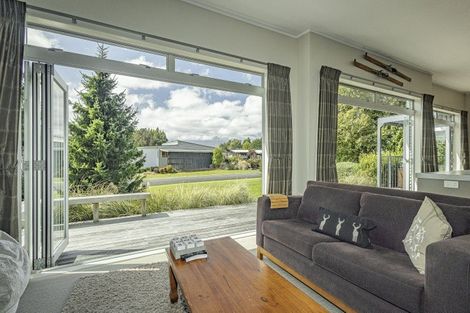 Photo of property in 5 Snowmass Drive, Ohakune, 4625