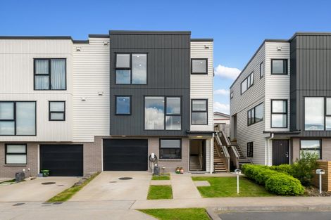 Photo of property in 9 Paina Crescent, Massey, Auckland, 0614