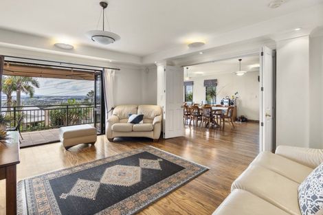 Photo of property in 156 Redoubt Road, Flat Bush, Auckland, 2019