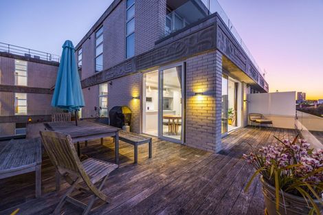 Photo of property in 405/246 Khyber Pass Road, Grafton, Auckland, 1023