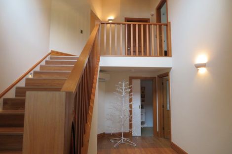 Photo of property in 6 Cardigan Street, Arrowtown, 9302