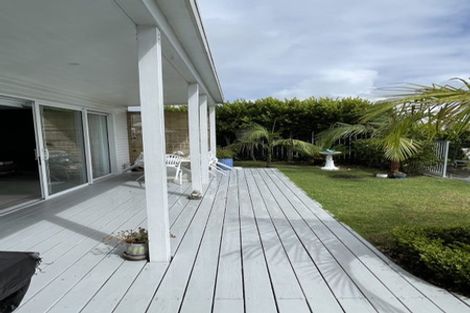 Photo of property in 2 Taimoana Close, Mangawhai Heads, Mangawhai, 0505