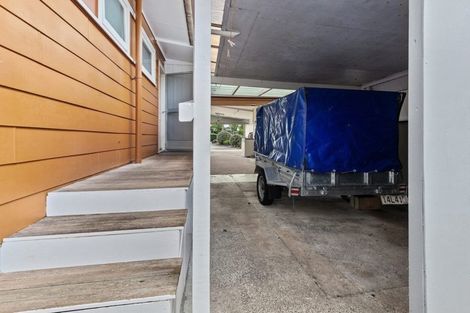 Photo of property in 9 Fairway Drive, Te Kamo, Whangarei, 0112