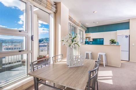 Photo of property in Stadium Garden Flats, 506/107 Thorndon Quay, Pipitea, Wellington, 6011