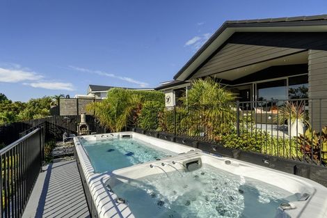 Photo of property in 99 Castlewold Drive, Bethlehem, Tauranga, 3110