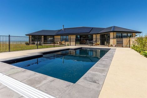 Photo of property in 37 Ocean View Crescent, Rarangi, Blenheim, 7273