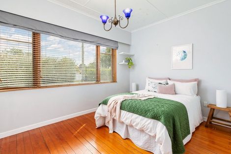 Photo of property in 39 Renfrew Avenue, Sandringham, Auckland, 1041