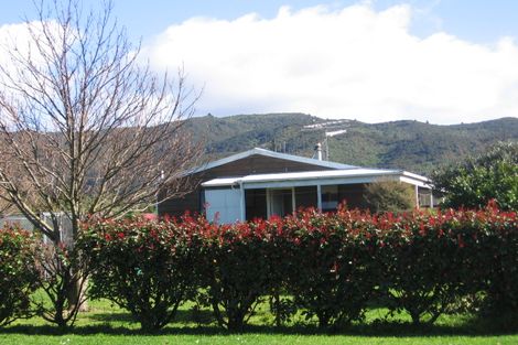 Photo of property in 46 Lyon Street, Featherston, 5710