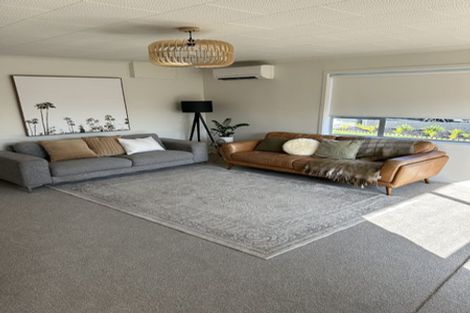 Photo of property in 5 Nikau Street, Inglewood, 4330