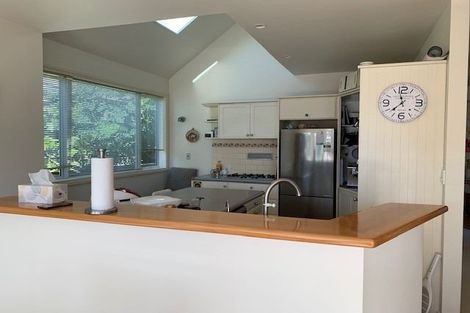 Photo of property in 2/24 Rangitoto Terrace, Milford, Auckland, 0620