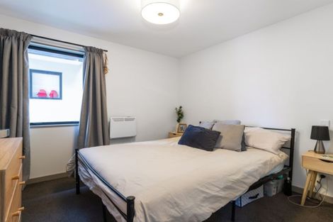 Photo of property in La Residence Du Lac, 26/527 Frankton Road, Queenstown, 9300