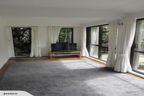 Photo of property in 35 Reynolds Place, Torbay, Auckland, 0630