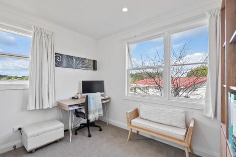 Photo of property in 14 Adams Place, Te Kamo, Whangarei, 0112
