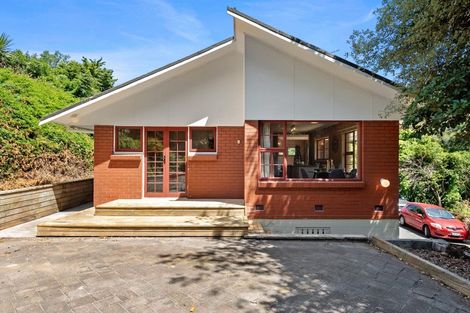 Photo of property in 8 Tauhara Drive, Queenwood, Hamilton, 3210