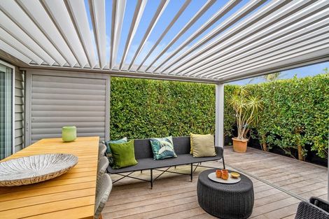 Photo of property in 48a Amorino Drive, Red Beach, 0932