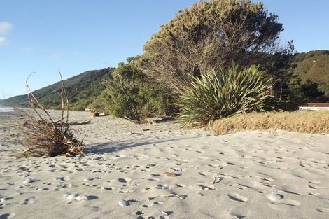 Photo of property in 3 Corbett Street, Hector, 7822